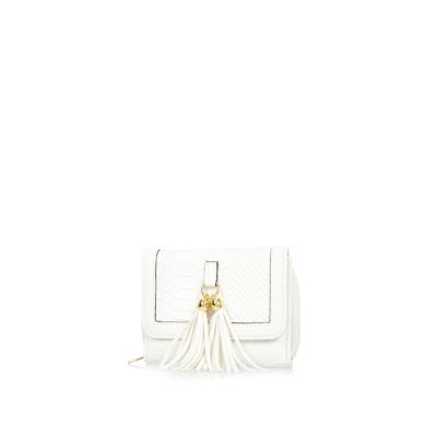 Girls white tassel front purse